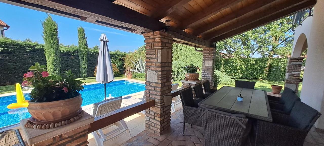 Villa Agava Umag Eksteriør bilde